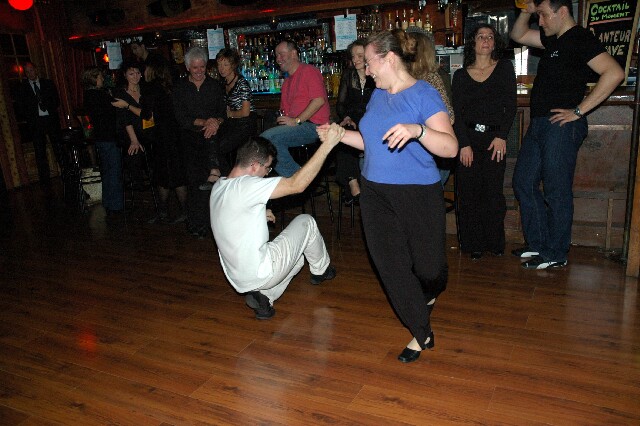 min 2005 12 18 sharkys 083